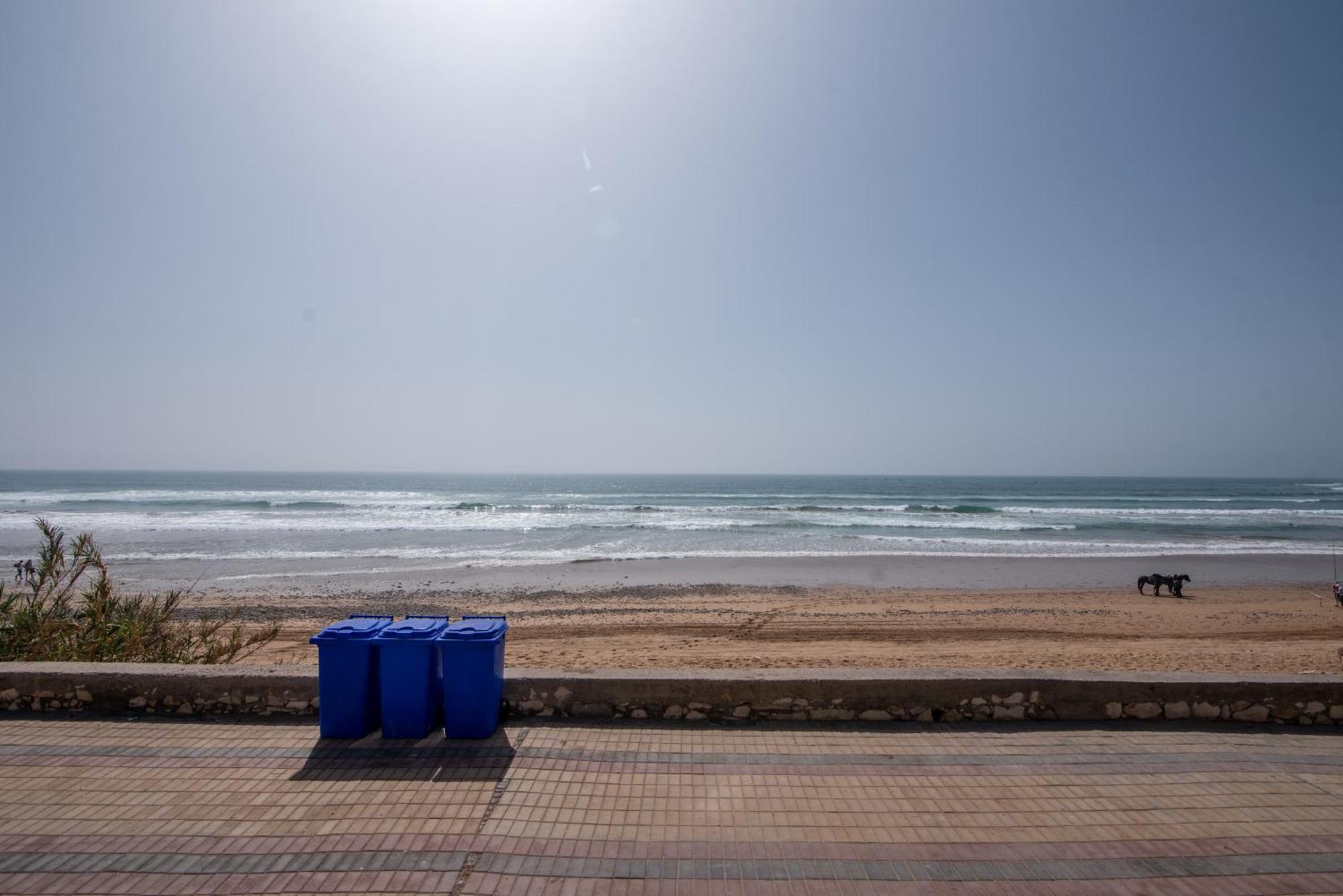 Appartement Pied Dans L'Eau Avec Piscine Аурир Экстерьер фото