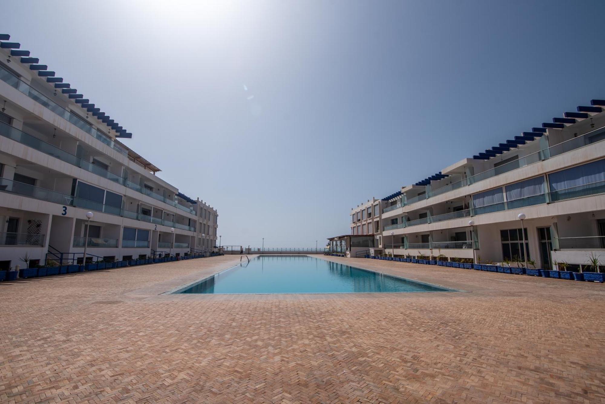 Appartement Pied Dans L'Eau Avec Piscine Аурир Экстерьер фото