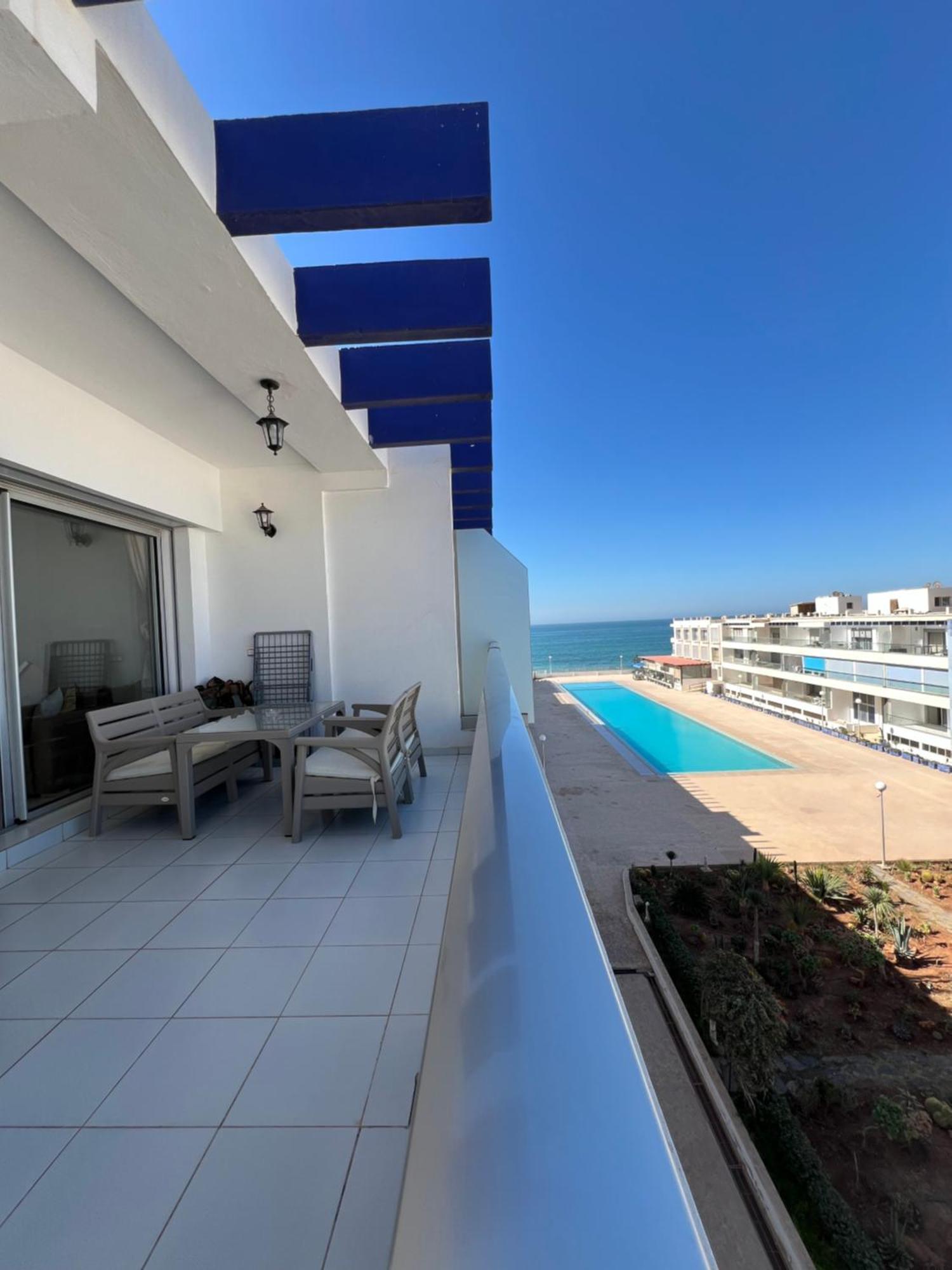 Appartement Pied Dans L'Eau Avec Piscine Аурир Экстерьер фото